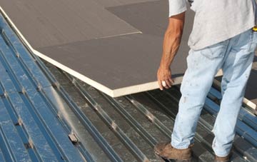 benefits of insulating Quarley flat roofing